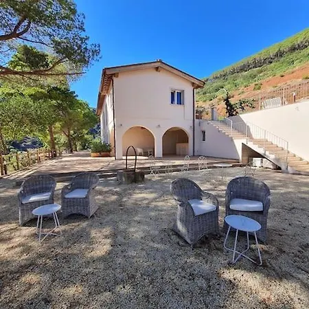 Farm stay Azienda Agricola Monserrato Porto Azzurro